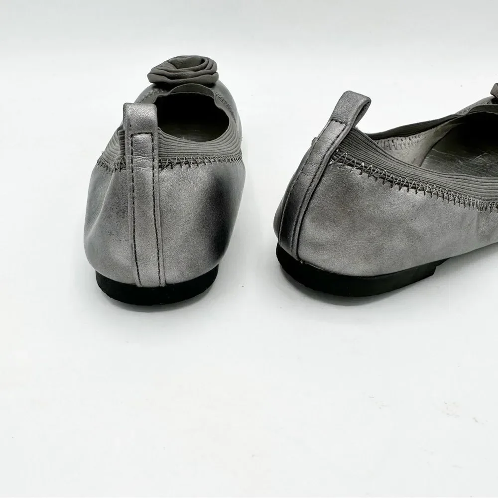 Girls Cynthia Rowley Girls‎ Ballet Flats w/Flower Embellishment Sz 1
